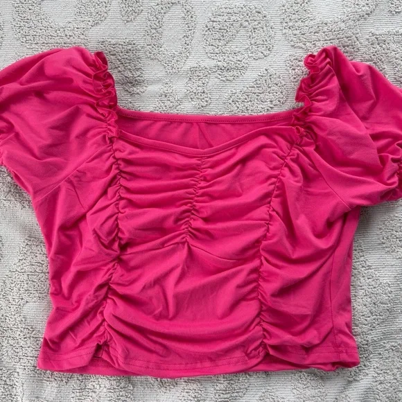 SHEIN Women's Pink Ruched Top - Picture 4 of 7